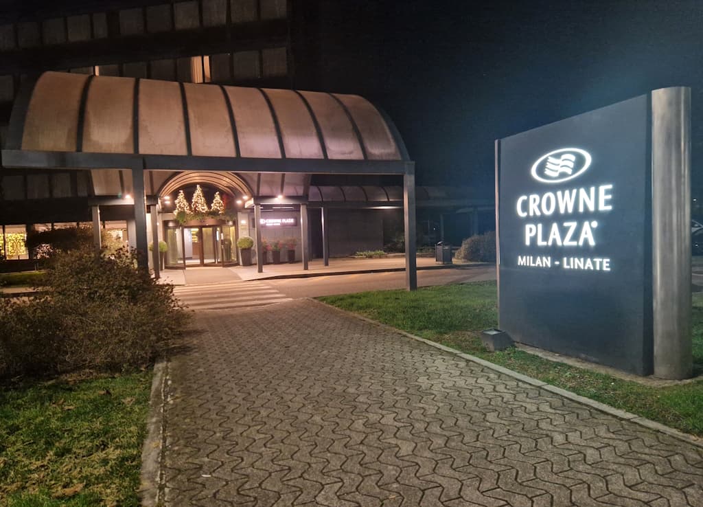 crowne-plaza-milano-mailand (2)