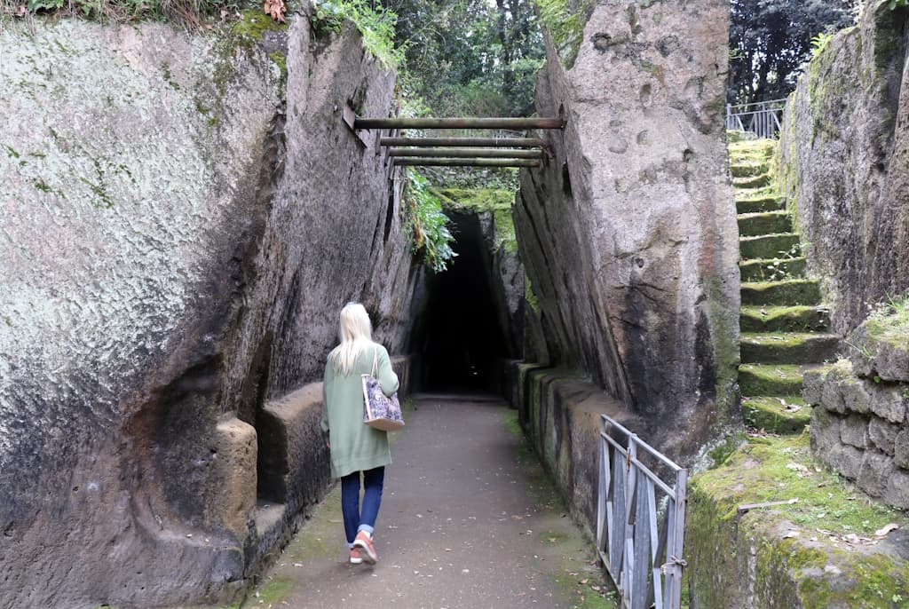 cumae-archaeologischer-park-kampanien-campi-flegrei (3)
