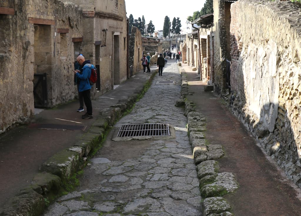 herculaneum-ercolano-archaeologie-ausgrabung (13)