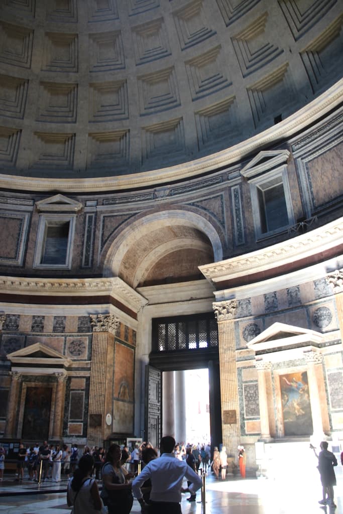pantheon-rom (9)