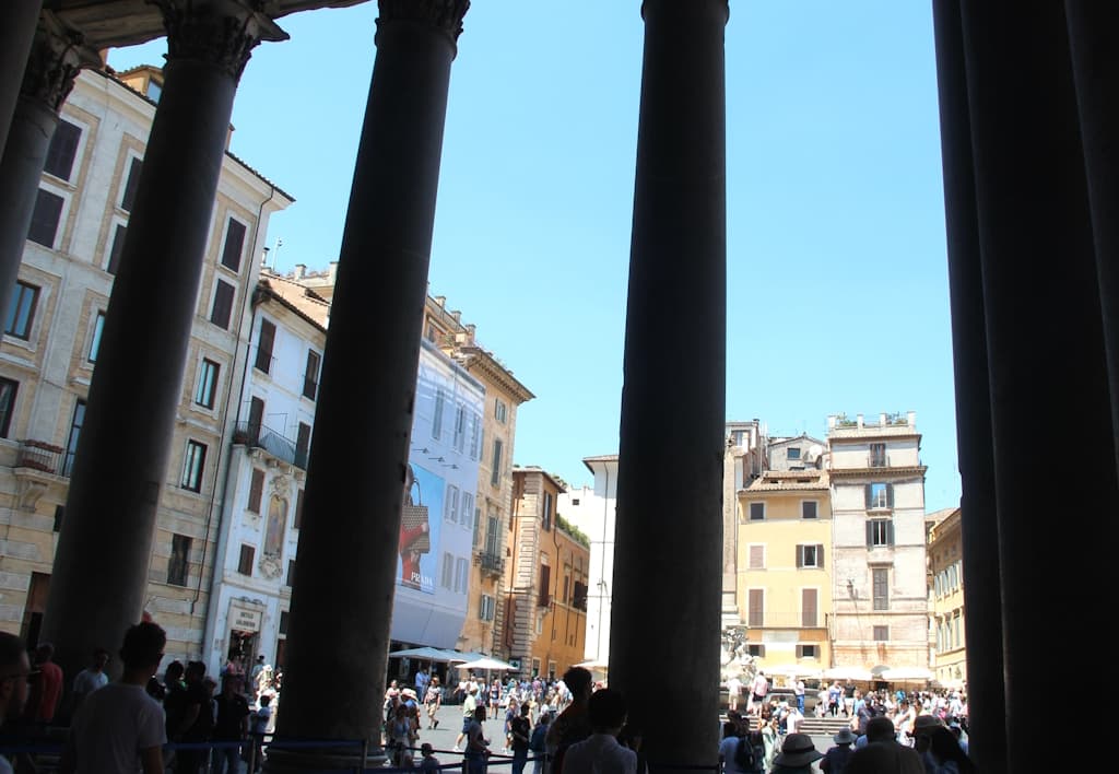 pantheon-rom (8)