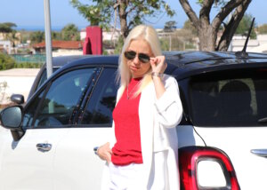 Frühlingssonne in Bacoli: Bei klarer Luft und milden Temperaturen beginnt die Saison an der Küste Kampaniens. Entspannt, lichtdurchflutet und noch ohne Hochsaison-Trubel. (Foto: © Bastian Glumm)