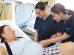 Jobs in Italien 2025: Gefragte Berufe, Regionen und Tipps für Auswanderer Berufe im Gesundheitswesen zählen in Italien zu den Bereichen mit dem größten Bedarf an qualifizierten Fachkräften. (Symbolfoto: © Bastian Glumm)