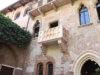 Entdecke Julias Balkon in Verona: echte Romantik, spannende Fakten und praktische Tipps für deinen schnellen Besuch im Herzen der Stadt. (Foto: © Bastian Glumm)