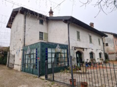 Das B&B La Borasca in Casalpusterlengo, südlich von Mailand: ein historisches Landhaus mit weihnachtlicher Dekoration auf unserer Winterreise. (Foto: © Bastian Glumm)