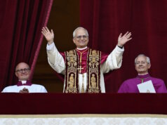 In einem raschen und nahezu einstimmigen Konklave haben die 133 wahlberechtigten Kardinäle am 8. Mai 2025 den US-Amerikaner Robert Francis Prevost zum neuen Papst gewählt. Der 69-jährige Augustiner nahm den Namen Leo XIV. an. (Foto: © Vatican Media)