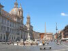 Die Piazza Navona, ein barockes Highlight Roms, fasziniert mit ihrer ovalen Form, dem Vierströmebrunnen von Bernini und lebendigem Flair. (Foto: © Bastian Glumm)