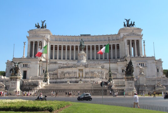 Das Nationaldenkmal für Viktor Emanuel II. in Rom: Italien hat sein Staatsbürgerschaftsrecht reformiert und das bisher großzügige Abstammungsprinzip deutlich eingeschränkt. (Foto: © Bastian Glumm)