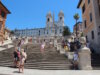 Die Spanische Treppe in Rom – Wahrzeichen, Touristenmagnet und Denkmal mit Sitzverbot. Alles über Geschichte, Regeln und Reisetipps. (Foto: © Bastian Glumm)